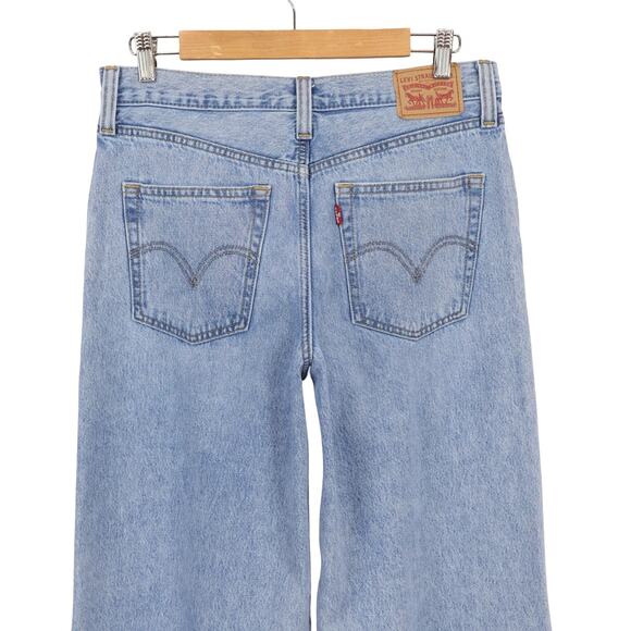 Levi's '94 Baggy Mid-Rise Super Wide Leg Denim Jeans Light Wash Blue Size 30 - Picture 3 of 7